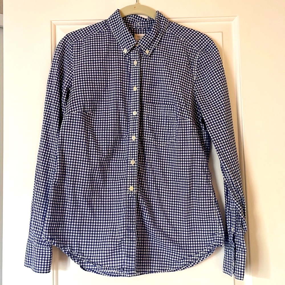 GAP blue gingham button down